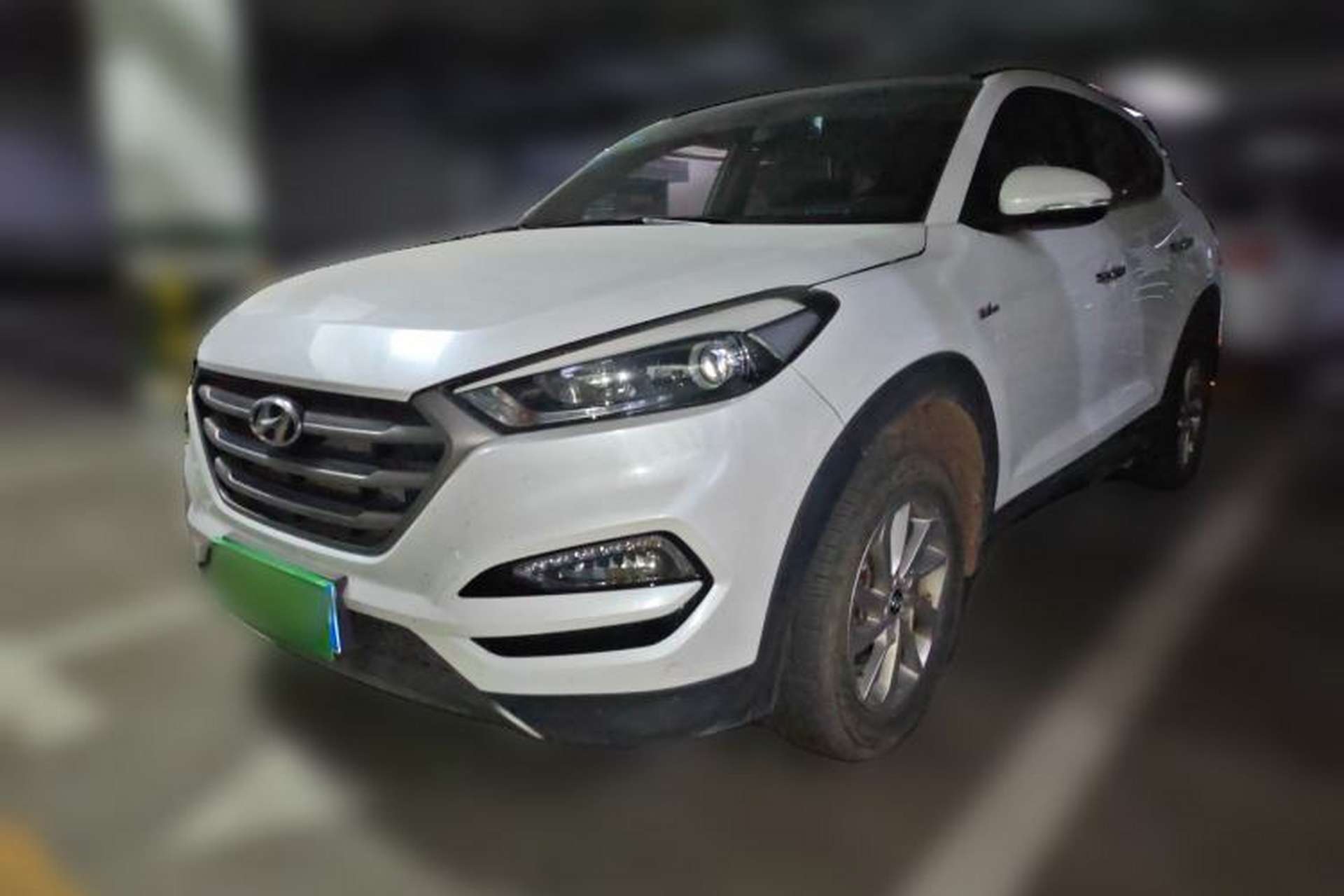 Used Hyundai Tucson 2015 1.6T Dual-Clutch Two-Wheel-Drive Smart Model Front Left 45 Deg