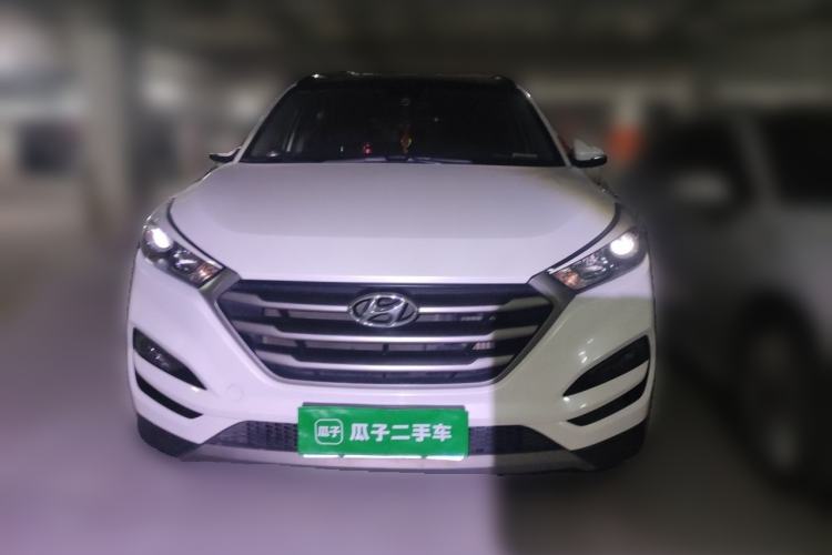 Used Hyundai Tucson 2015 1.6T Dual-Clutch Two-Wheel-Drive Smart Model Front