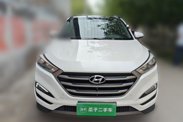 Used Hyundai Tucson 2015 1.6T Dual-Clutch Two-Wheel-Drive Leading Model Front