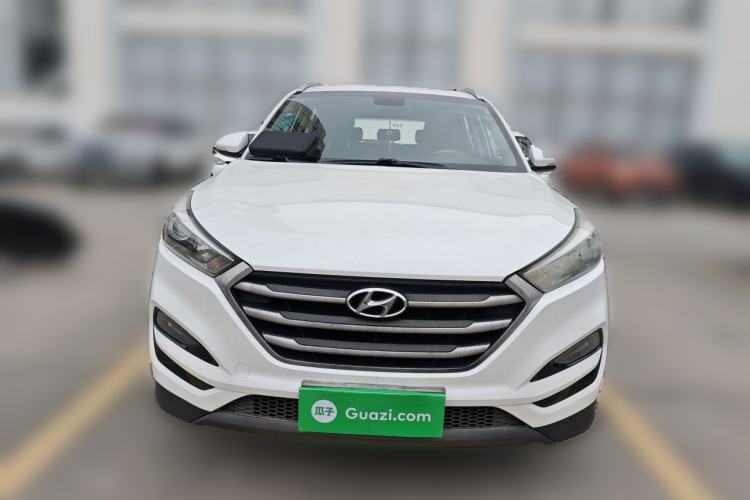 Used Hyundai Tucson 2015 1.6T Dual-Clutch Two-Wheel-Drive Smart Model Front