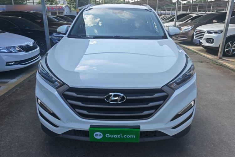 Used Hyundai Tucson 2015 1.6T Dual-Clutch Two-Wheel-Drive Smart Model Front