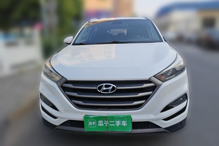 Used Hyundai Tucson 2015 1.6T Dual-Clutch Two-Wheel-Drive Smart Model Front
