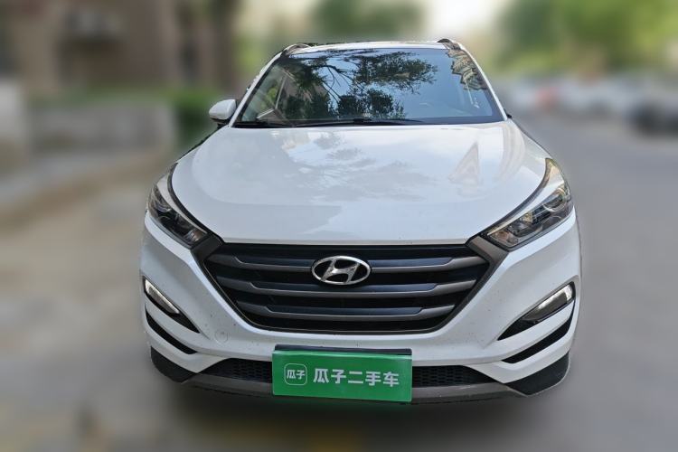 Used Hyundai Tucson 2015 1.6T Dual-Clutch Two-Wheel-Drive Smart Model Front