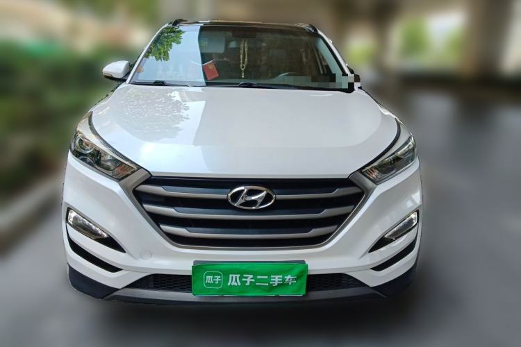 Used Hyundai Tucson 2015 1.6T Dual-Clutch Two-Wheel-Drive Smart Model Front
