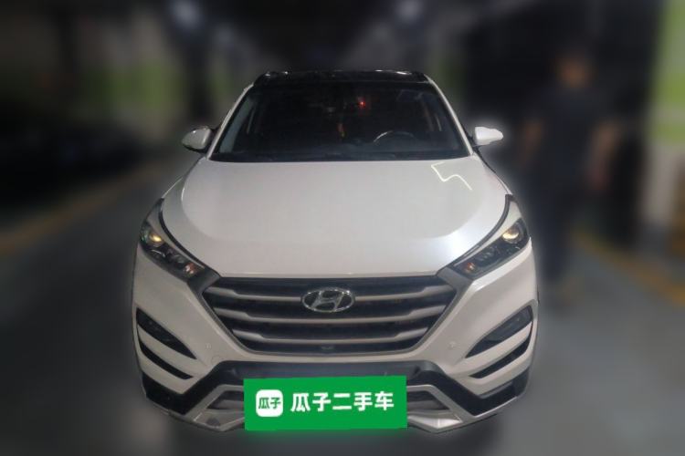 Used Hyundai Tucson 2015 1.6T Dual-Clutch Two-Wheel-Drive Leading Model Front