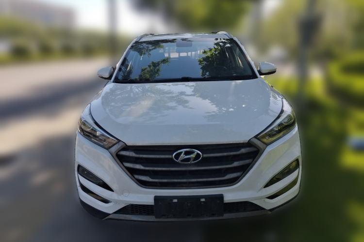 Used Hyundai Tucson 2015 1.6T Dual-Clutch Two-Wheel-Drive Smart Model Front