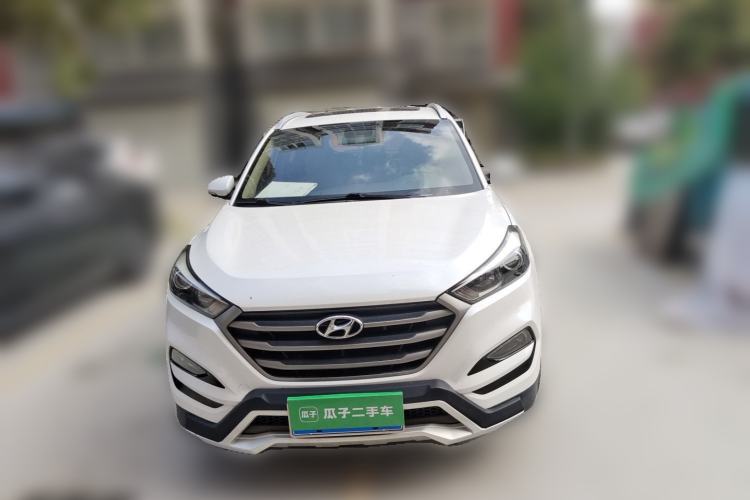 Used Hyundai Tucson 2015 1.6T Dual-Clutch Two-Wheel-Drive Smart Model Front