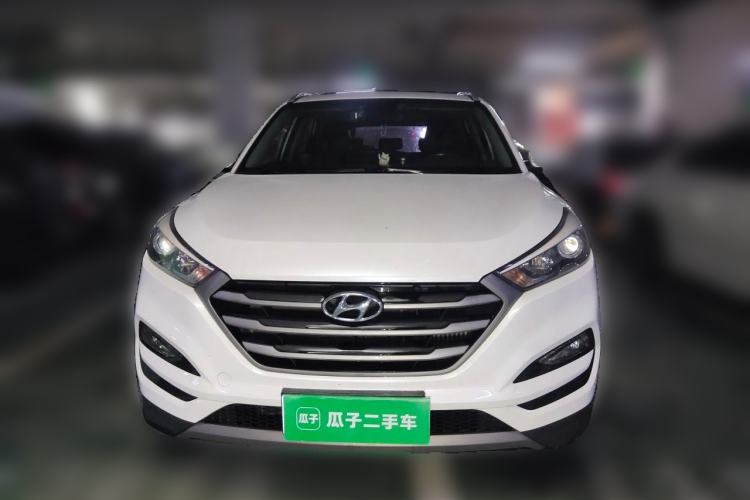 Used Hyundai Tucson 2015 1.6T Dual-Clutch Two-Wheel-Drive Smart Model Front
