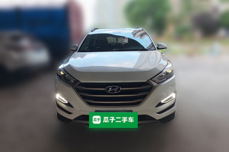Used Hyundai Tucson 2015 1.6T Dual-Clutch Two-Wheel-Drive Smart Model Front