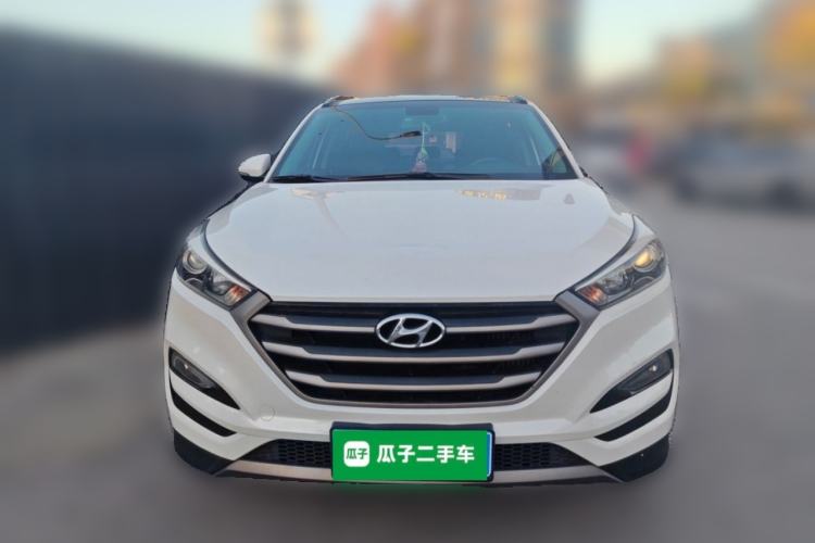Used Hyundai Tucson 2015 1.6T Dual-Clutch Two-Wheel-Drive Smart Model Front