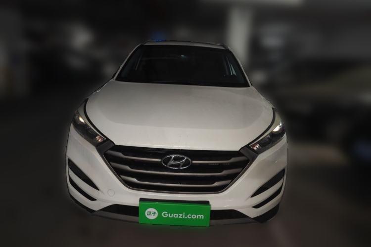 Used Hyundai Tucson 2015 1.6T Dual-Clutch Two-Wheel-Drive Smart Model Front