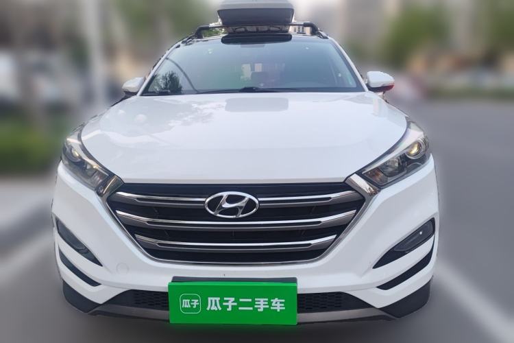 Used Hyundai Tucson 2015 1.6T Dual-Clutch All-Wheel-Drive Premium Model Front