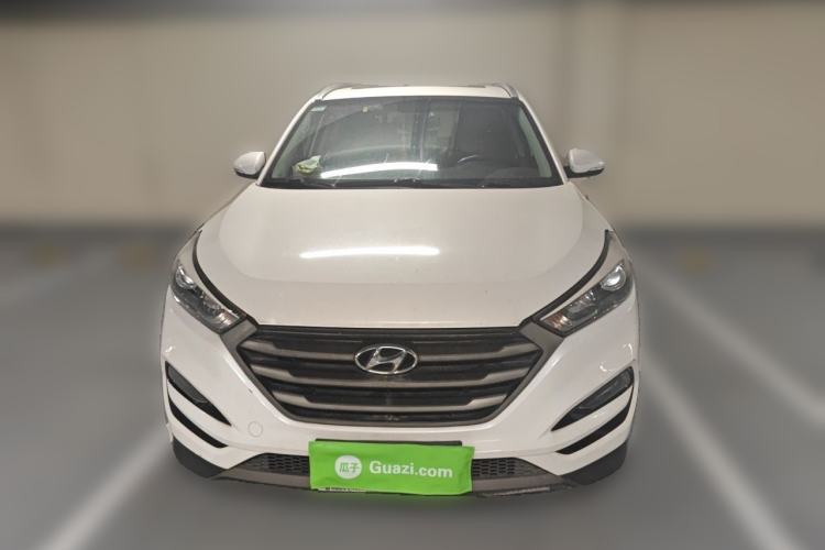 Used Hyundai Tucson 2015 1.6T Dual-Clutch Two-Wheel-Drive Smart Model Front