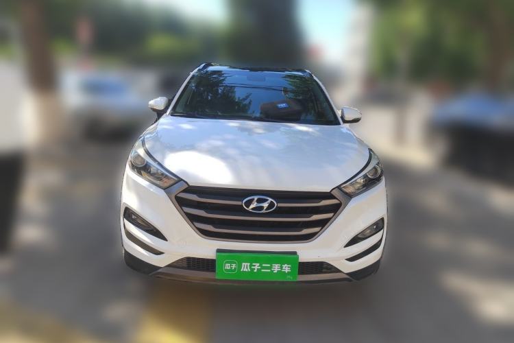 Used Hyundai Tucson 2015 1.6T Dual-Clutch Two-Wheel-Drive Smart Model Front
