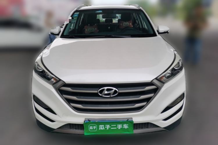 Used Hyundai Tucson 2015 1.6T Dual-Clutch Two-Wheel-Drive Smart Model Front