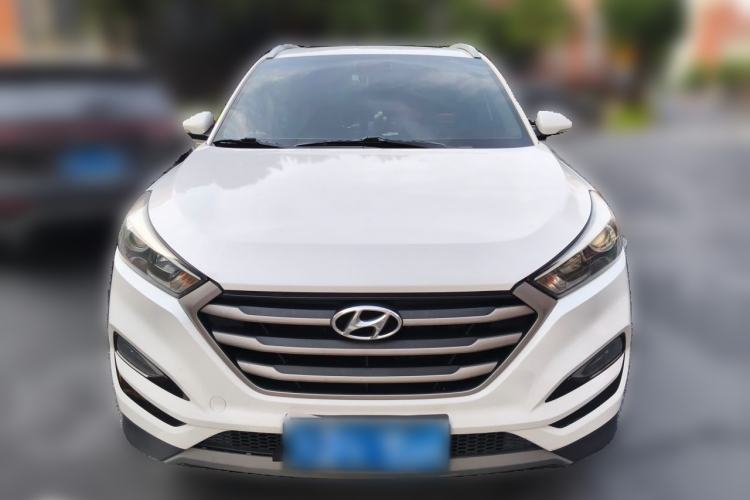 Used Hyundai Tucson 2015 1.6T Dual-Clutch Two-Wheel-Drive Smart Model Front