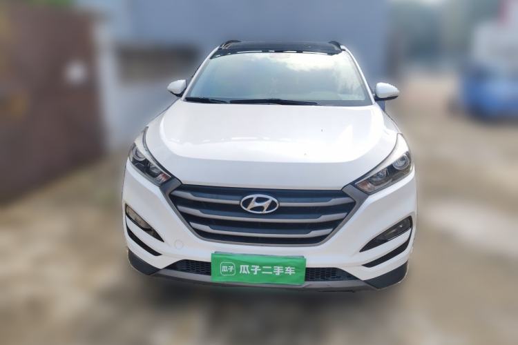 Used Hyundai Tucson 2015 1.6T Dual-Clutch Two-Wheel-Drive Smart Model Front