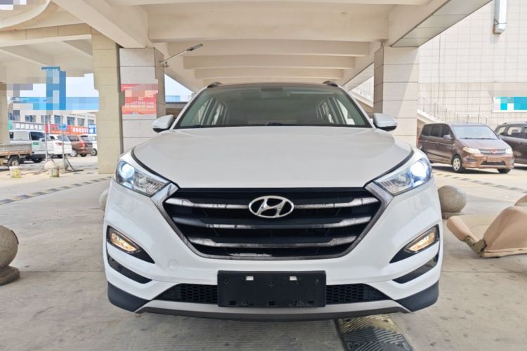 Used Hyundai Tucson 2015 1.6T Dual-Clutch Two-Wheel-Drive Smart Model Front