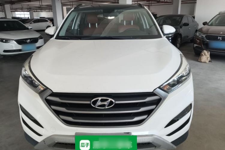 Used Hyundai Tucson 2015 1.6T Dual-Clutch Two-Wheel-Drive Smart Model Front