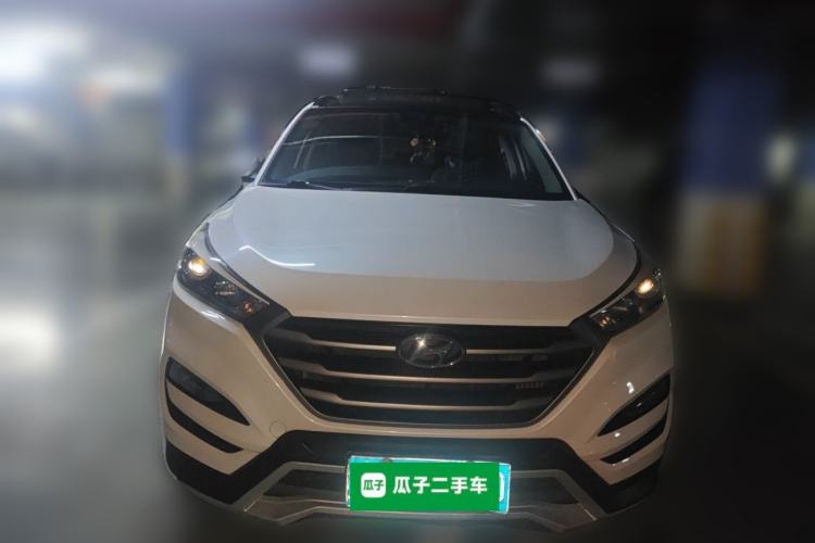 Used Hyundai Tucson 2015 1.6T Dual-Clutch Two-Wheel-Drive Smart Model Front