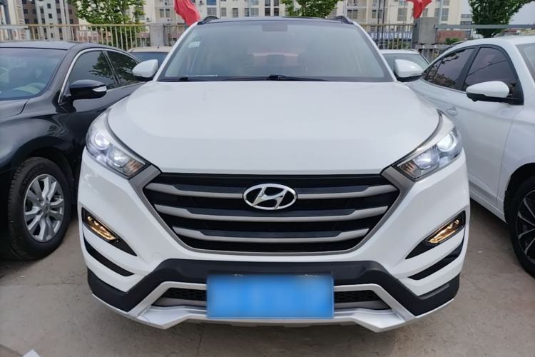 Used Hyundai Tucson 2015 1.6T Dual-Clutch Two-Wheel-Drive Smart Model Front