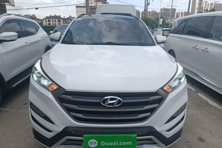 Used Hyundai Tucson 2015 1.6T Dual-Clutch Two-Wheel-Drive Smart Model Front