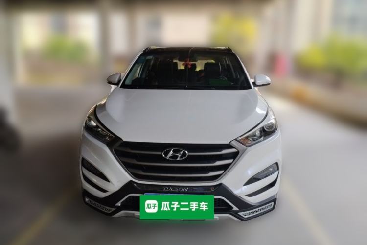 Used Hyundai Tucson 2015 1.6T Dual-Clutch Two-Wheel-Drive Smart Model Front