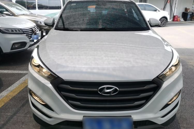 Used Hyundai Tucson 2015 1.6T Dual-Clutch Two-Wheel-Drive Smart Model Front