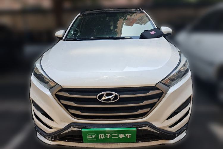Used Hyundai Tucson 2015 1.6T Dual-Clutch Two-Wheel-Drive Smart Model Front