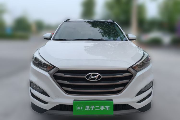 Used Hyundai Tucson 2015 1.6T Dual-Clutch Two-Wheel-Drive Smart Model Front