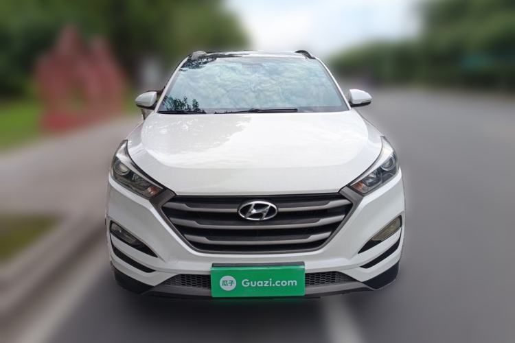 Used Hyundai Tucson 2015 1.6T Dual-Clutch Two-Wheel-Drive Smart Model Front