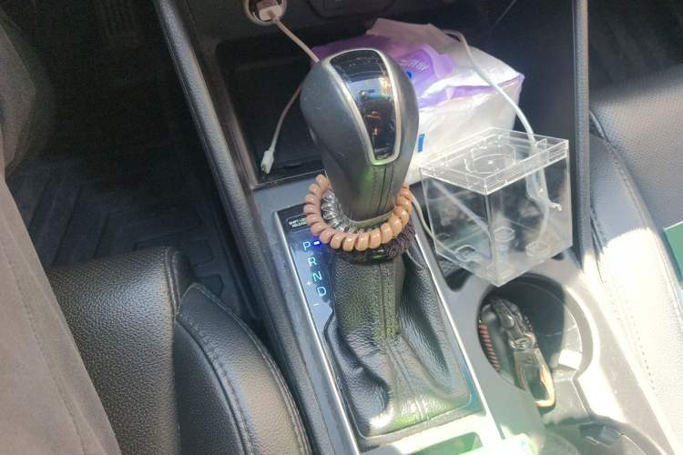 Used Hyundai Tucson 2015 1.6T Dual-Clutch Two-Wheel-Drive Smart Model Gear Lever