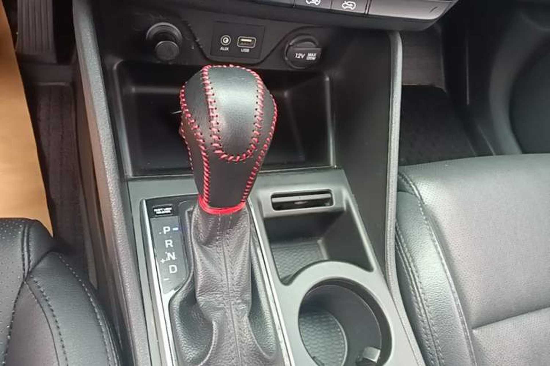 Used Hyundai Tucson 2015 1.6T Dual-Clutch Two-Wheel-Drive Smart Model Gear Lever