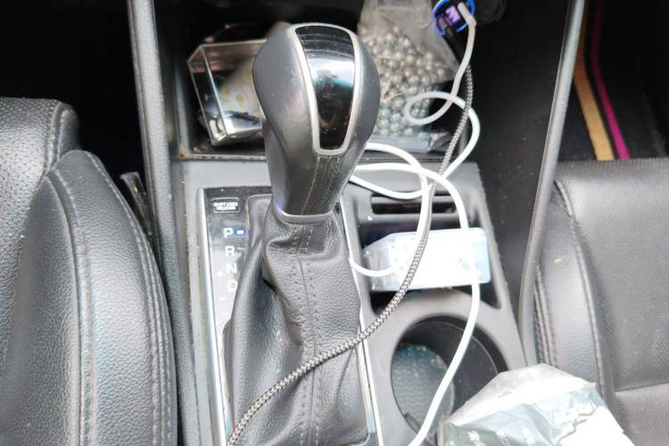 Used Hyundai Tucson 2015 1.6T Dual-Clutch Two-Wheel-Drive Smart Model Gear Lever
