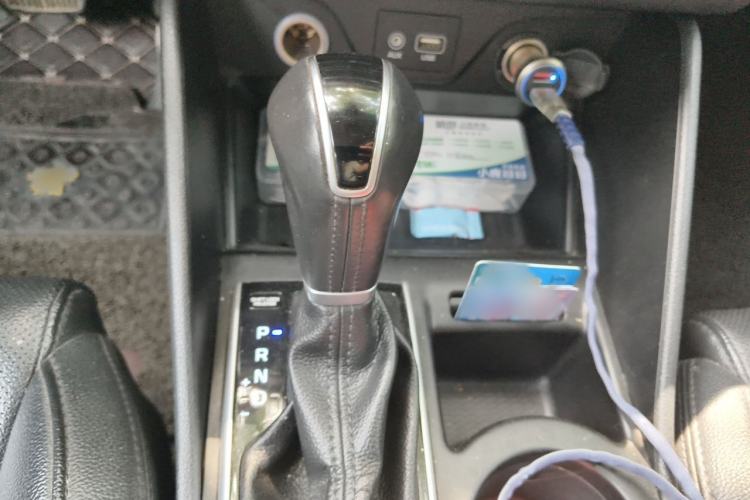 Used Hyundai Tucson 2015 1.6T Dual-Clutch Two-Wheel-Drive Smart Model Gear Lever