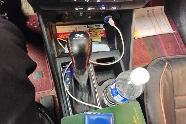 Used Hyundai Tucson 2015 1.6T Dual-Clutch Two-Wheel-Drive Smart Model Gear Lever
