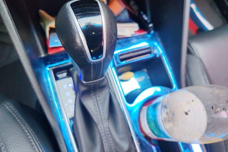Used Hyundai Tucson 2015 1.6T Dual-Clutch Two-Wheel-Drive Smart Model Gear Lever