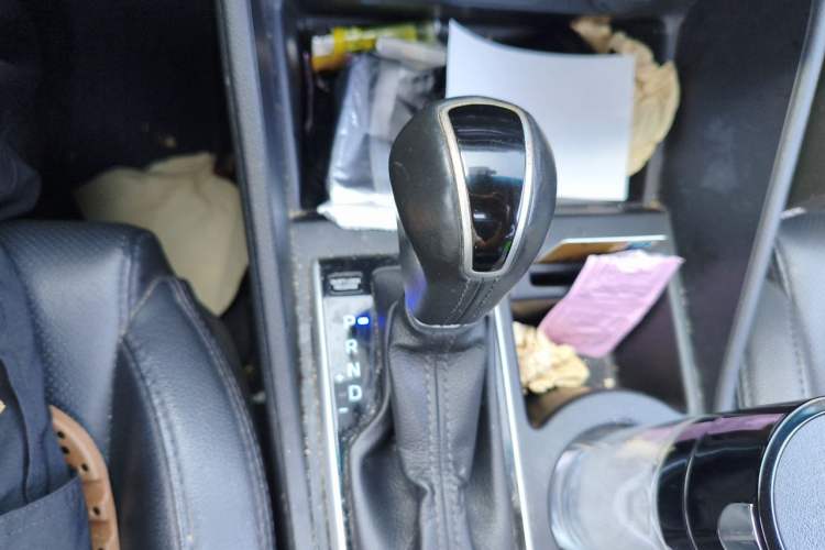Used Hyundai Tucson 2015 1.6T Dual-Clutch Two-Wheel-Drive Smart Model Gear Lever