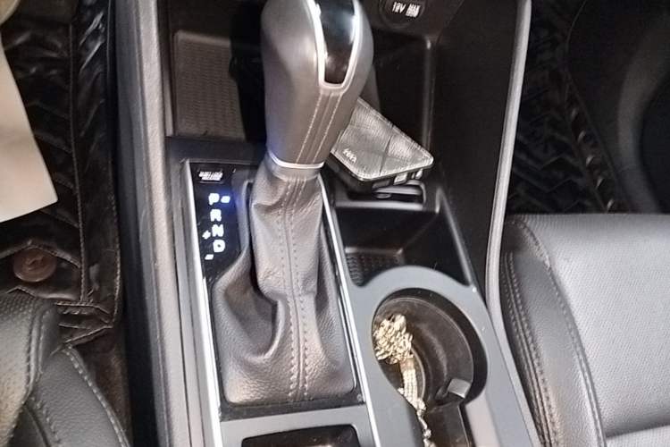 Used Hyundai Tucson 2015 1.6T Dual-Clutch Two-Wheel-Drive Smart Model Gear Lever