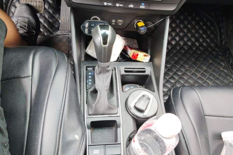 Used Hyundai Tucson 2015 1.6T Dual-Clutch Two-Wheel-Drive Smart Model Gear Lever