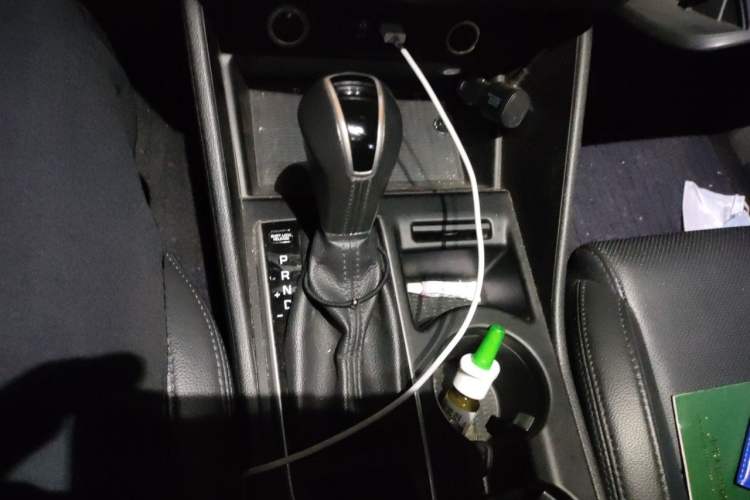 Used Hyundai Tucson 2015 1.6T Dual-Clutch Two-Wheel-Drive Smart Model Gear Lever