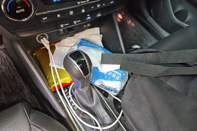 Used Hyundai Tucson 2015 1.6T Dual-Clutch Two-Wheel-Drive Smart Model Gear Lever