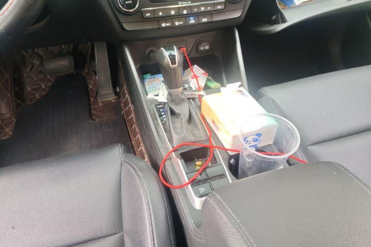 Used Hyundai Tucson 2015 1.6T Dual-Clutch Two-Wheel-Drive Smart Model Gear Lever