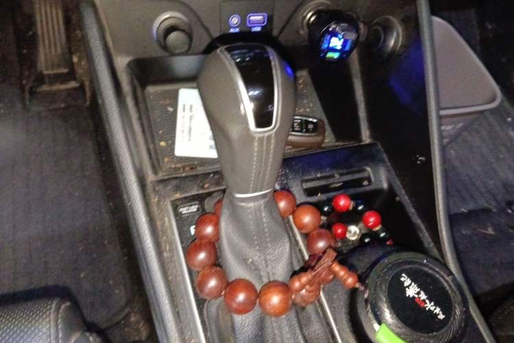 Used Hyundai Tucson 2015 1.6T Dual-Clutch Two-Wheel-Drive Smart Model Gear Lever