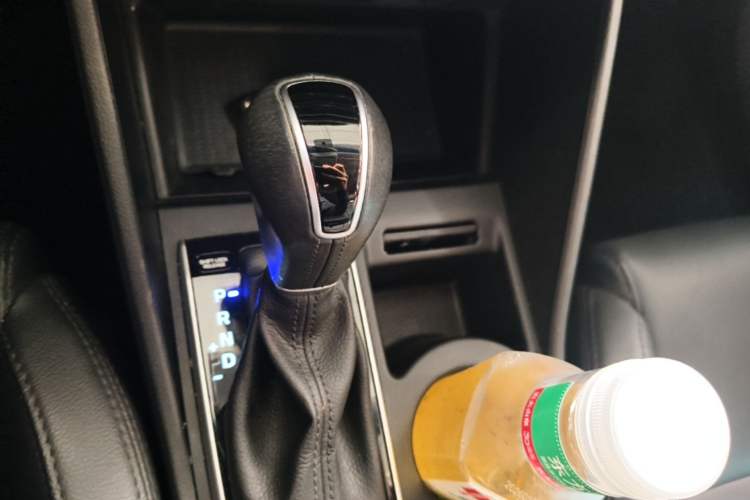 Used Hyundai Tucson 2015 1.6T Dual-Clutch Two-Wheel-Drive Smart Model Gear Lever
