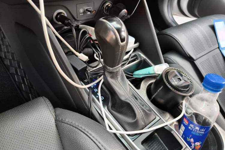Used Hyundai Tucson 2015 1.6T Dual-Clutch Two-Wheel-Drive Smart Model Gear Lever