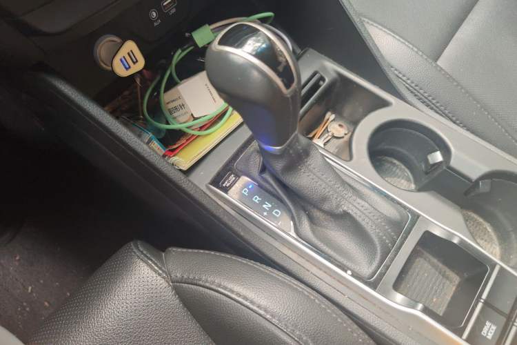 Used Hyundai Tucson 2015 1.6T Dual-Clutch Two-Wheel-Drive Smart Model Gear Lever
