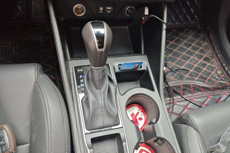 Used Hyundai Tucson 2015 1.6T Dual-Clutch Two-Wheel-Drive Leading Model Gear Lever