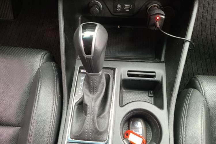 Used Hyundai Tucson 2015 1.6T Dual-Clutch Two-Wheel-Drive Smart Model Gear Lever