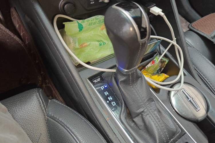 Used Hyundai Tucson 2015 1.6T Dual-Clutch Two-Wheel-Drive Smart Model Gear Lever